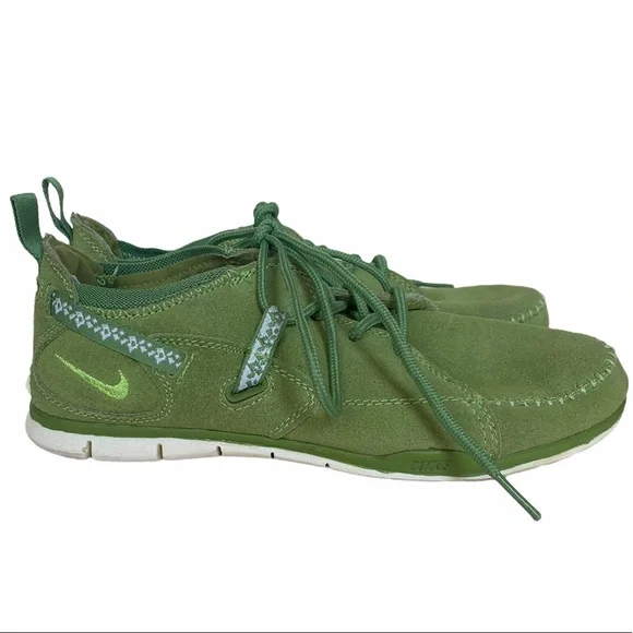 Nike bright green suede tie sneaker shoes - Picture 3 of 7
